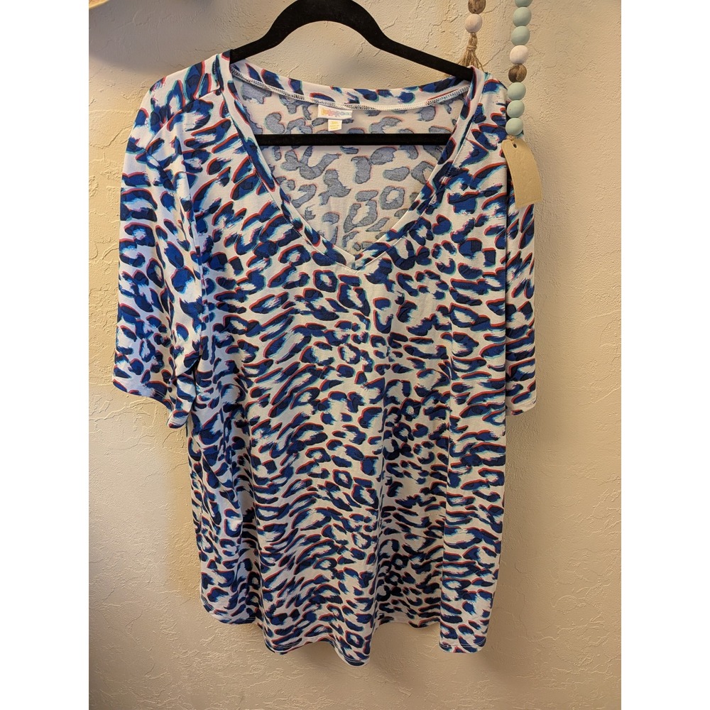 LuLaRoe‎ Cheetah Print V Neck T Shirt Women's 3XL White Blue Red